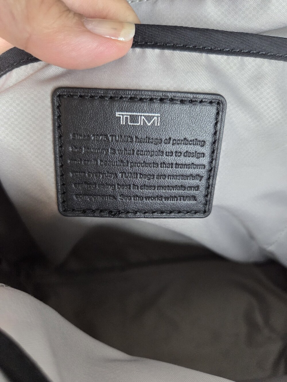 Tumi - Black Nylon Backpack - Sleek Everyday Travel Bag - Picture 13 of 16